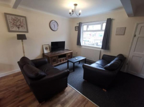 House near City airport, Titanic Qtr & SSE Arena